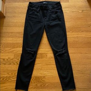 MOTHER Looker Ankle Fray Distressed Jeans